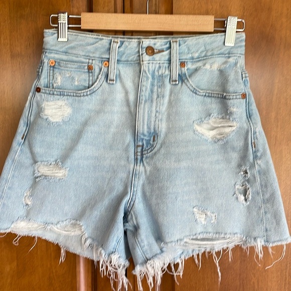MADEWELL “The Momjean Short” Distressed High Rise Denim Shorts Size 26 EUC! - Picture 8 of 8